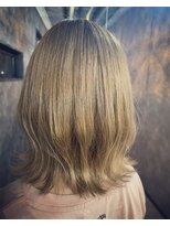 アウン 柏(a un)&nbsp;ブロンド/ケアブリーチ/髪質改善