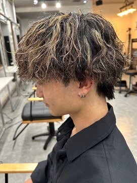 フゥ 宇都宮(FeU) 波巻きパーマメンズパーマメンズヘアツーブロックツイストパーマ