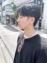 オアシスアヴェダ(OASIS AVEDA) ゆるふわマッシュウルフ（パーマ刈り上げセンターパート）