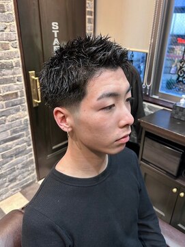 ミリオンバックス 神田店(Million Bucks) スパイキーショート/スペインカール<理容室>[メンズ/床屋/神田]