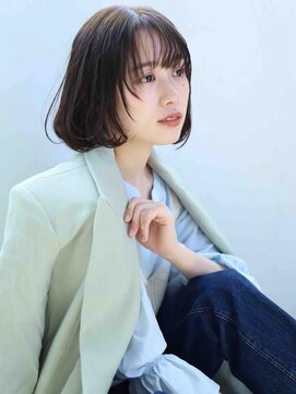 カメリア 小岩(camellia) 女性らしい動きのあるボブ