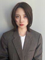 トリッカ 銀座(tricca)&nbsp;くびれボブ/ミディアムレイヤー/オリーブグレー/艶カラー