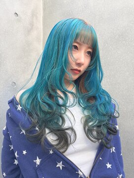 ヴァーディ オモテサンドウ(Vardy omotesando) ターコイズブルー・デザインカラー・エンドカラー・裾カラー