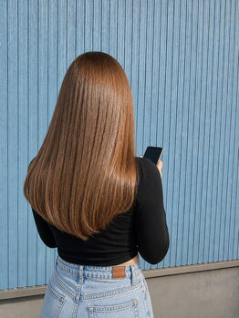 アン ブリーチ(UN BLEACH)の写真/お客様一人一人の髪の状態を見極めて施術☆全メニュー髪質改善トリートメント付なのも嬉しい♪