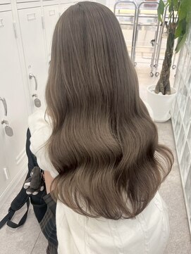 サンク 原宿 表参道(cinq) 原宿ブリーチダブルカラーミルクティーグレージュモカグレージュ