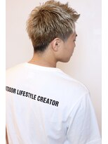 ネス(ness)&nbsp;[RIMMA]ベージュブロンドショート/ツートンカラー/刈り上げ