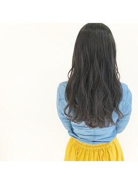 デフィー(DEFY) 黒髪ロングスタイル