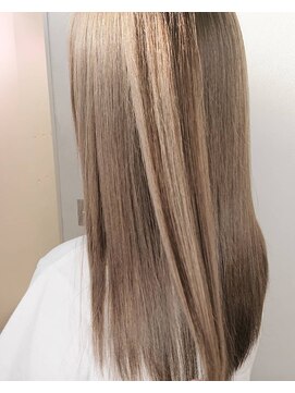 フィゼル 福島店(fizelle) ダブルカラー×ミルクティーベージュ 中村 9-6