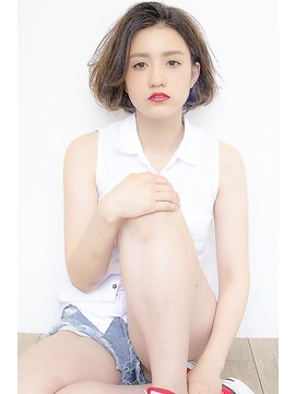 キートスバイガーランド (Kiitos by Garland) [Kiitos/吉祥寺]☆サラッとストレート大人ボブ☆ノームコア