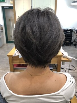 メル ヨコハマ(MeL) シルバーグレー【横浜 横浜駅】