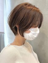 サンク 原宿 表参道(cinq)&nbsp;丸みショートボブイルミナカラーショートヘア　前髪あり20代韓国