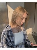 ミルクティーベージュ