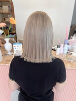 ミテ ナゴヤ(mite nagoya)&nbsp;ホワイトベージュ