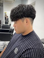 アーリー(Ali'i)&nbsp;刈り上げスペインカールスパイラルパーマ