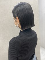 ヌーヴェル(nouvelle)&nbsp;切りっぱなしボブ×ブルーブラック