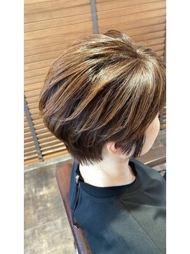 ラプチャー(RAPTURE) 大人ショートヘア