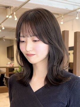 ビューネオ(VIEW NEO) 顔まわり/韓国/ミディアムヘア/似合わせ/秋カラー/谷町四丁目