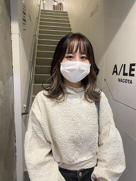 アイリー 名古屋(A/LEE) インナーカラー／ベージュ