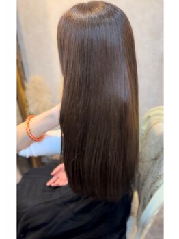 美曜日の写真/【大人女性に大好評◎】香草カラーが頭皮や髪に優しく、リピーター続出！髪質改善トリートメントも◎