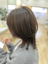 エルフ(elf)&nbsp;ミディアムレイヤー/オリーブブラウン/ツヤ髪/by釼持竜也