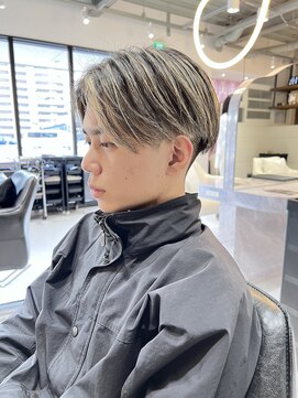 髪屋 紬 メンズ/メンズカット/メンズパーマ/センターパート