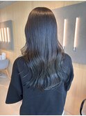 20代30代ブルーグレージュ艶ロング