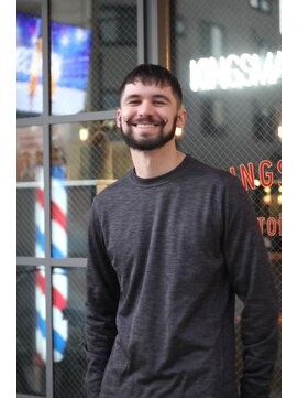 キングスマントーキョー 立川店(KINGSMAN TOKYO) クロップ