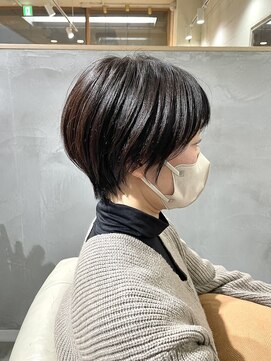 ルフトバイアンビエンテ(Luft by ambiente) ダークブラウン　大人ショート