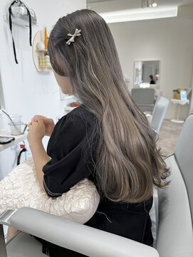 ハイネ(hyne) シアーグレージュ