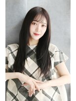 シャンティ 目白(SHANTi) ロング_シースルーバングのナチュラルストレート