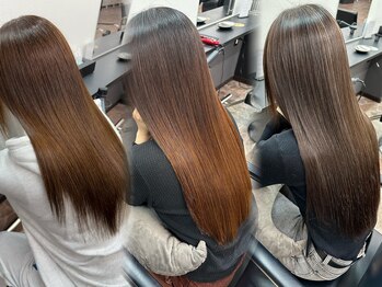 ヘアースマイルクー(HAIR SMILE COEUR)の写真/【ヘアケアメーカーCOTA取扱店】髪質に合わせたオーダートリートメントが人気！