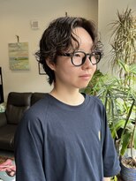 ギルド(guild.)&nbsp;センターパートの小洒落たパーマ