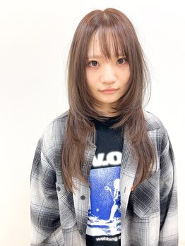 シイノ(Siino)の写真/こだわったお顔まわりや質感でレイヤーやウルフカット・ハッシュカットを再現します