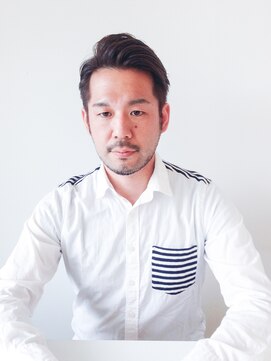 トレパルッキエーレサカイ(tre parrucchiere sakai) 〔-tre-〕セクシーオールバック