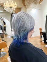 オブヘアーギンザ(Of HAIR GINZA)&nbsp;ホワイトシルバー×マリンブルー