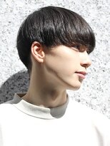 ベーア メロー(Bar mellow)&nbsp;ツーブロック前下がり刈り上げマッシュ　ナチュラル