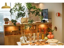 週替わりの生花で皆様をお出迎え…＊五感で楽しむO-city