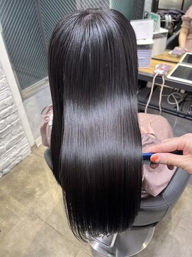 アリアバイエクラート 池袋店(ARiA by ECLART) 透け感ダークベージュ