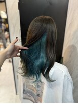 ヴァイス 渋谷店(VAICE)&nbsp;《ミディアム×インナーカラー  エメラルドグリーン》