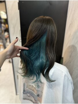 ヴァイス 渋谷店(VAICE) 《ミディアム×インナーカラー  エメラルドグリーン》