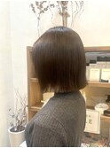 グレージュ/オリーブ/トリートメント/切りっぱなしボブ/艶髪