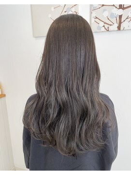 ジジ チーク 栃木(Gigi cheek) イルミナカラーでつくるオリーブグレージュ♪