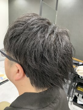 ディティール(Detail) 2ブロック×ウルフショート