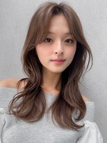 アグノス 青山(Agnos)&nbsp;ハイライトカラー小顔カット外ハネボブモテ髪ワンカール美髪