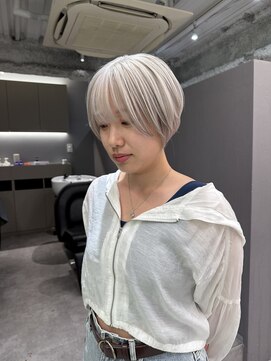 ロテ 名古屋 名駅店(Lote.) ミディアムヘア/暗めカラー/グランマッシュ