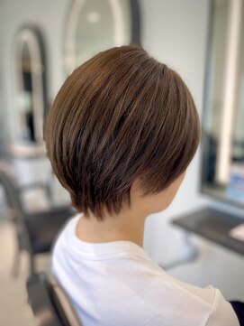 メゾンブラン 川西阪急店(Maison Blanc) 川西髪質改善カラー似合わせショートスタイル