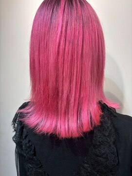 ビビットピンクカラー/ハイトーン/ダブルカラー/ミディアム