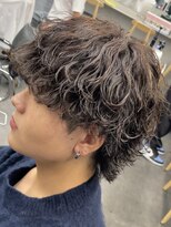 フィフス トウキョウ (fifth TOKYO) 渋谷波巻きツイストルーズパーマメンズカットマッシュウルフヘア