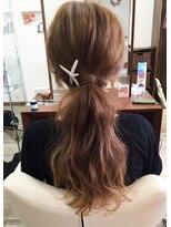 コジック ヘアアンドアイ(Cogic hair & eye)&nbsp;抜け感ルーズウェーブ大人可愛い華やかモテ愛され簡単アレンジ