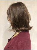 くびれレイヤーボブ_オリーブカラーハイライトカラー_ba266741